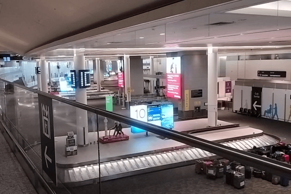 Luggage & Baggage Collection Area - Toronto Pearson International Airport, Mississauga